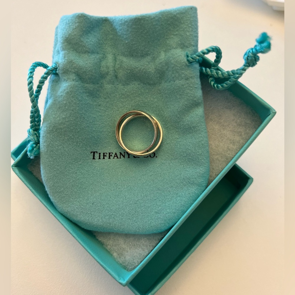 Tiffany & Co Interlocking Circles Ring